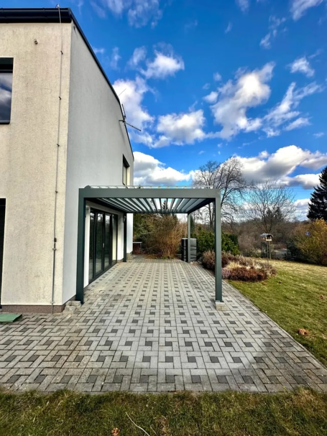 Realizace bioklimatické pergoly – detail 2