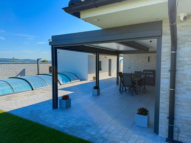 Bioklimatická pergola v Klatovech – celkový pohled 2