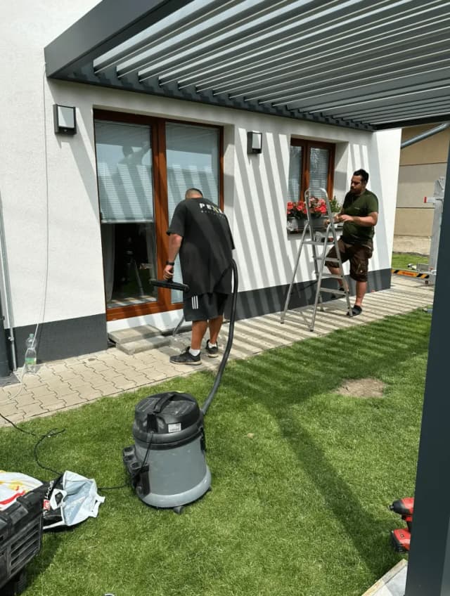 Realizace bioklimatické pergoly – pohled 3