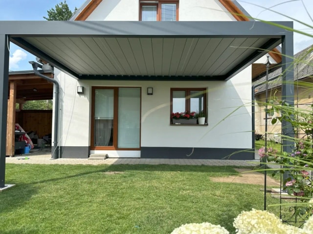 Realizace bioklimatické pergoly – detail 2