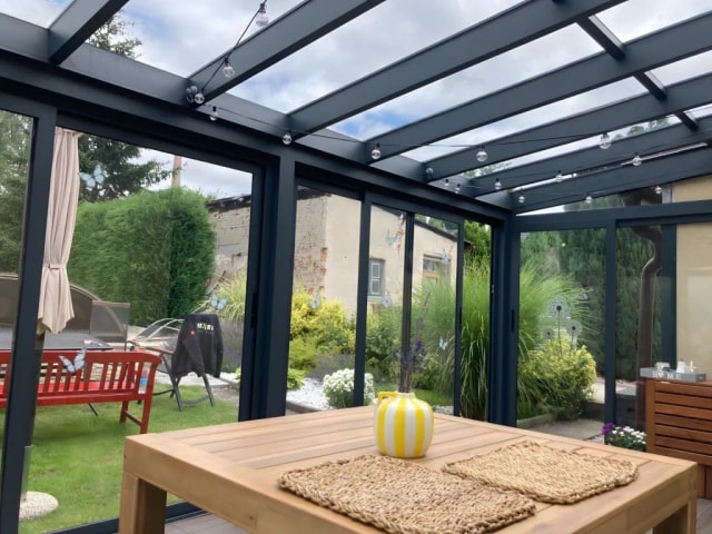 Sezónní zimní zahrada - interiér